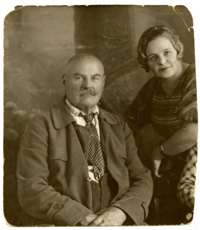 Григорій Шевченко з донькою Євгенією.